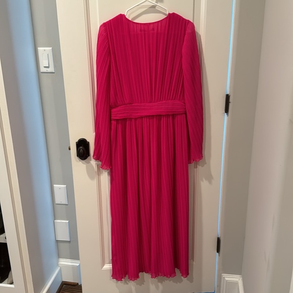 Brand new Zara dress - Picture 4 of 5
